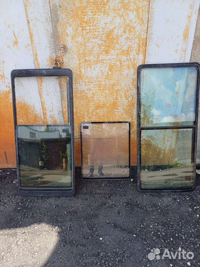 Форточка на Фольксваген Т4