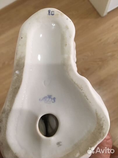 Статуэтка фарфор «Мальчик с собакой« СССР лфз