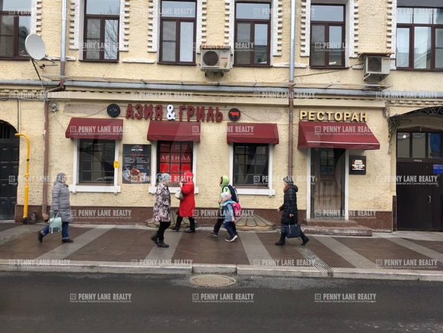 Сдам торговое помещение, 209 м²