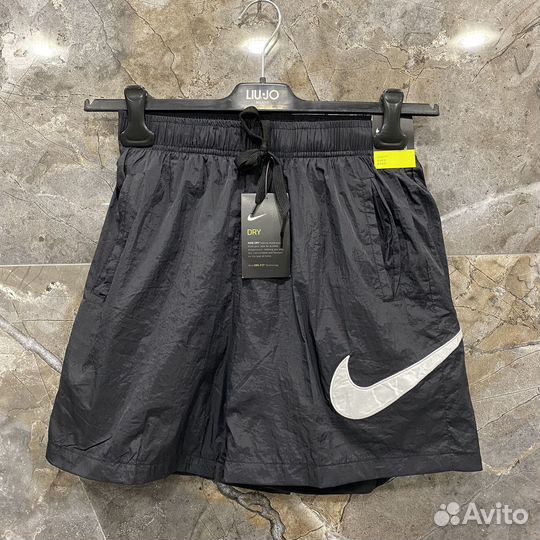 Шорты Nike