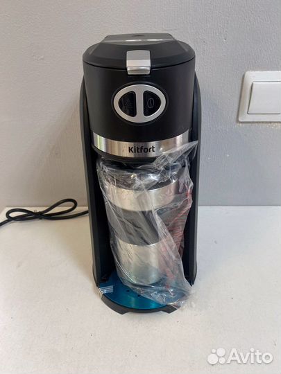 Кофемашина Kitfort KT-796