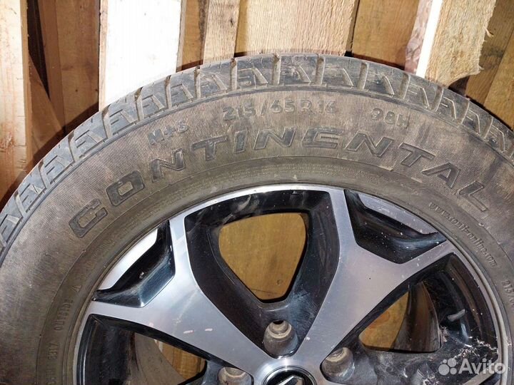 Continental ContiCrossContact LX 215/65 R16 98H