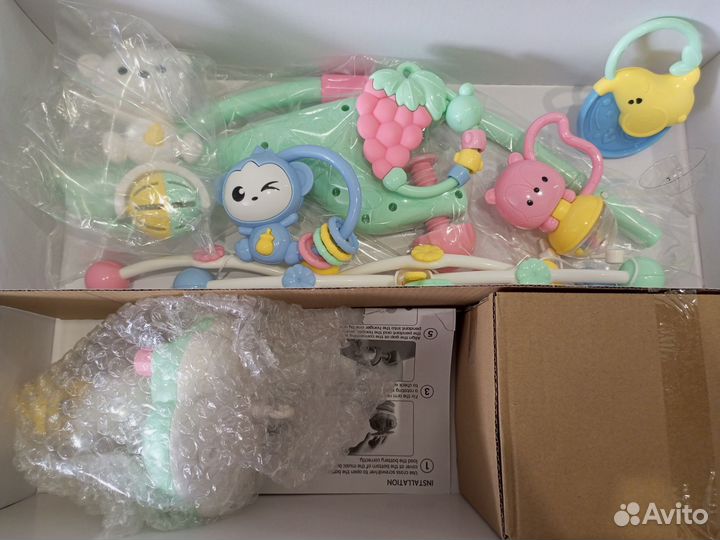 Детский мобиль в кроватку музыкальный