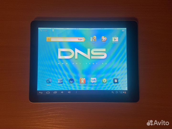 Планшет DNS AirTab M974g