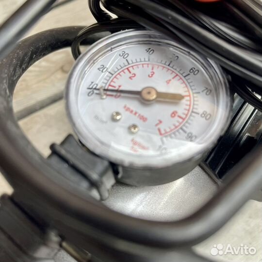 Компрессор автомобильный Voin AC-580