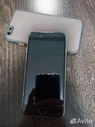 iPhone 6S, 32 ГБ
