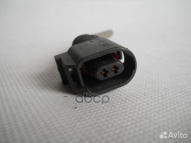 Разъем-адаптер электрический 8T0973702 VAG