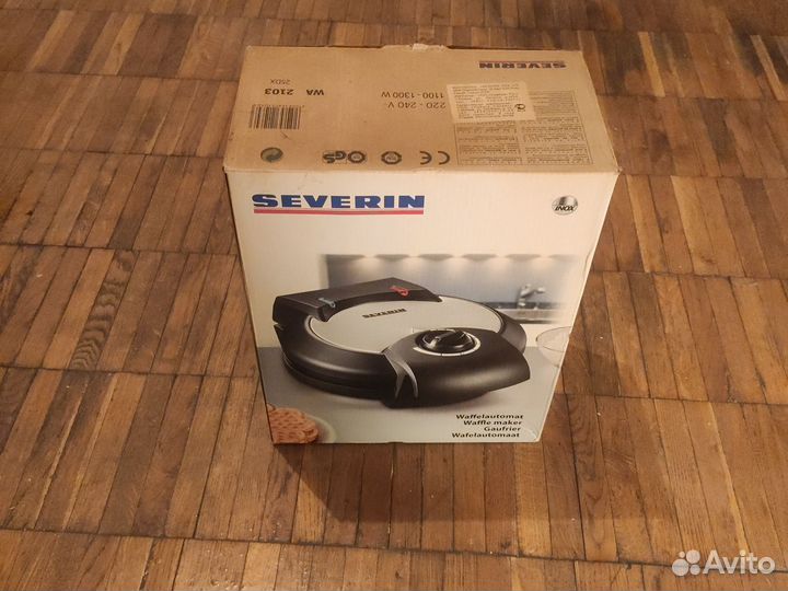 Электровафельница Severin WA 2103