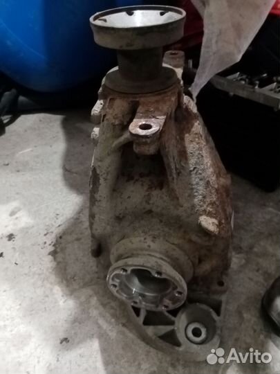 Редуктор задний BMW 5 E60 xi N52 B25