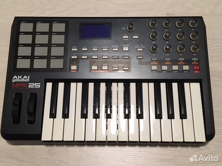 Akai mpk 25
