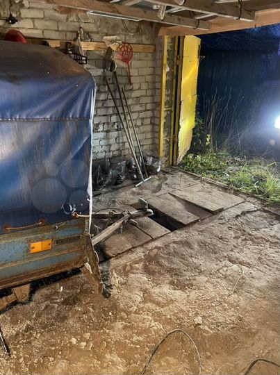 Гараж, > 30 м²