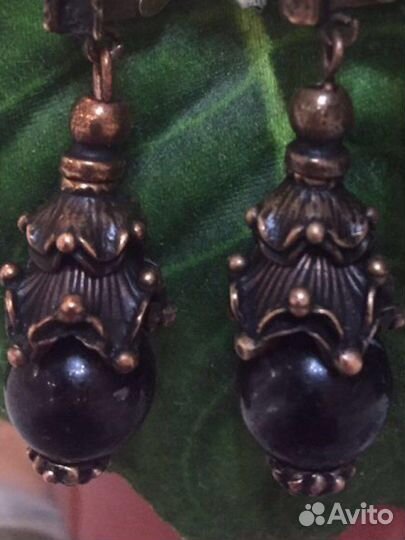 Серьги из редких натуральных камн