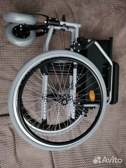Инвалидная коляска новая