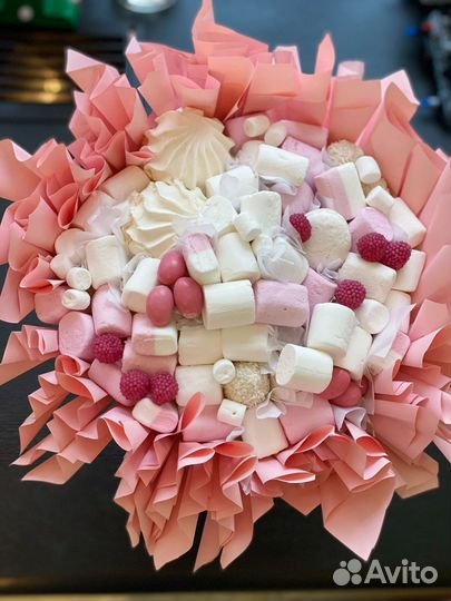 Сладкие букеты \ коробка клубники в шоколаде