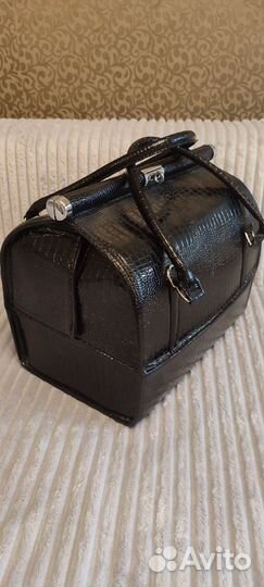 Сумка кейс для косметики и маникюра