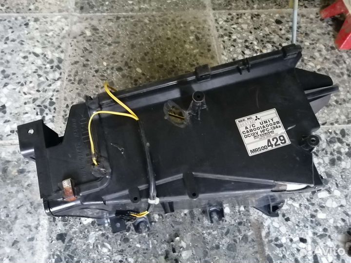 Испаритель кондиционера mitsubishi Dion