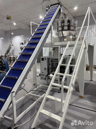 Упаковочный станок / Фасовочный аппарат