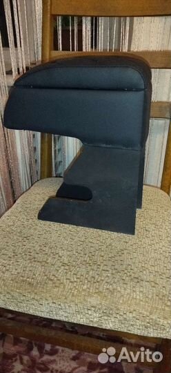 Подлокотник на ваз 2109