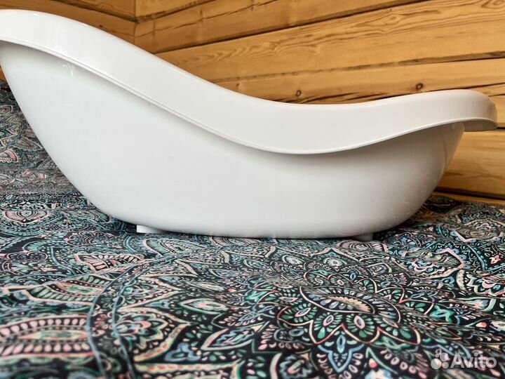 Ванночка для купания с горкой