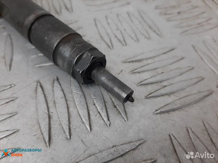 Форсунка Renault Megane 2 2005 8200389369