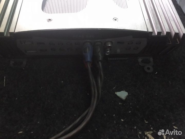 Автомобильный усилитель