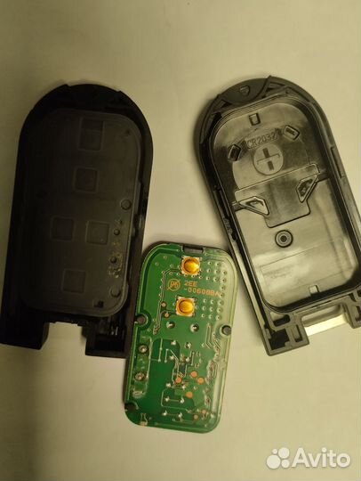 Ключ зажигания Daihatsu