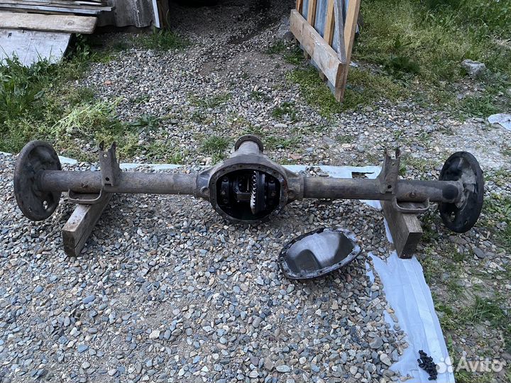 Задний мост