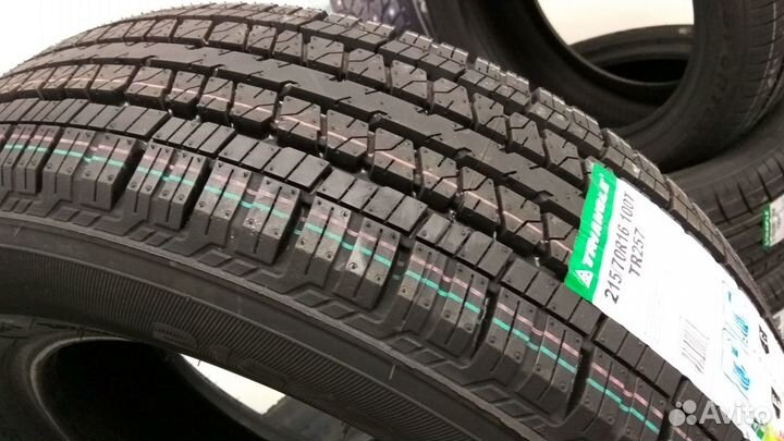 Triangle TR257 235/55 R18 100V