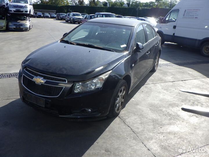 Защита двигателя верхняя chevrolet cruze J300 2012