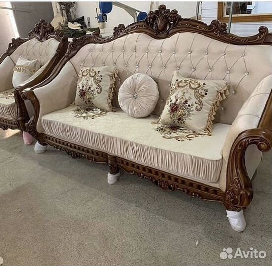 Диван и 2 кресла