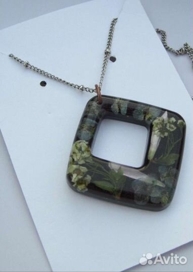 Подвеска ручной работы