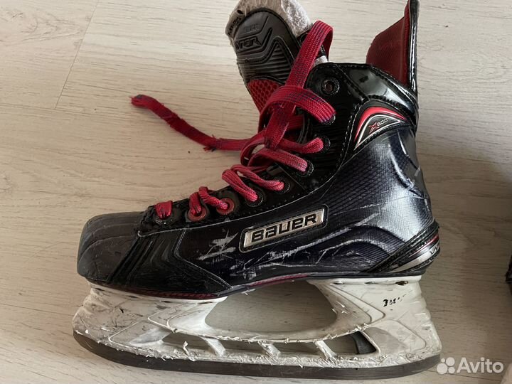 Коньки хоккейные Bauer X800 размер 5.5 полнота ее