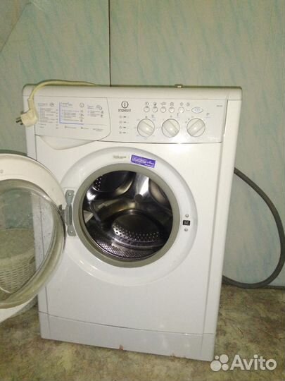 Продается стиральная машина