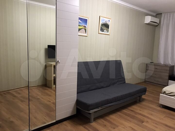 1-к. квартира, 42 м², 7/17 эт.