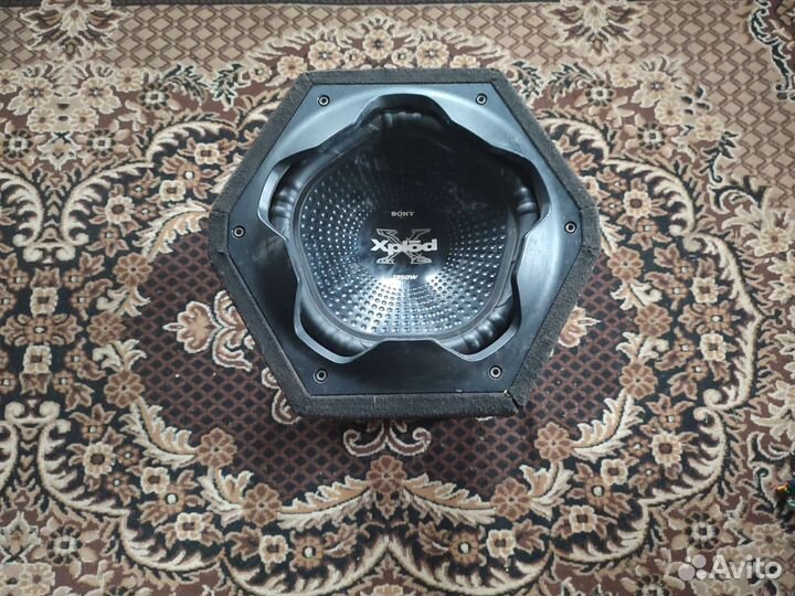 Сабвуфер sony xplod 1350w