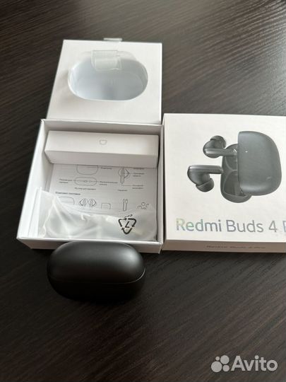 Беспроводные наушники Redmi Buds 4 Pro