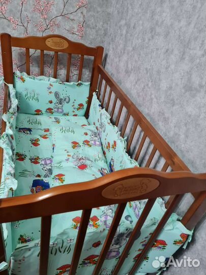 Детская кроватка