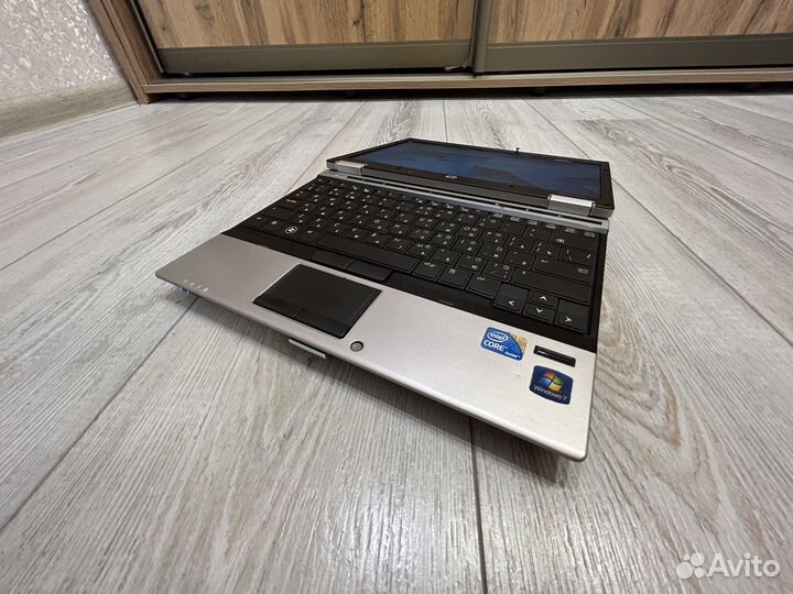 Металлический HP elitebook 2540P(core I7+SSD120GB)