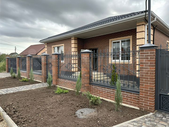 Дом 102 м² на участке 4 сот.