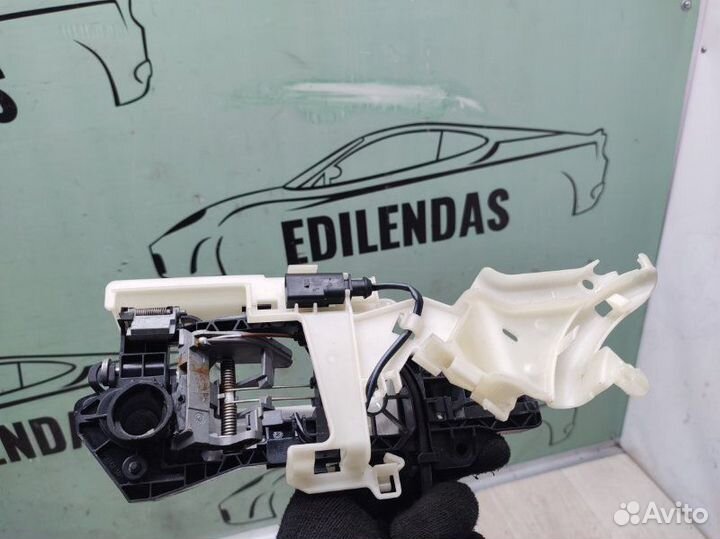 Ручка двери внешняя задняя левая Volkswagen Passat