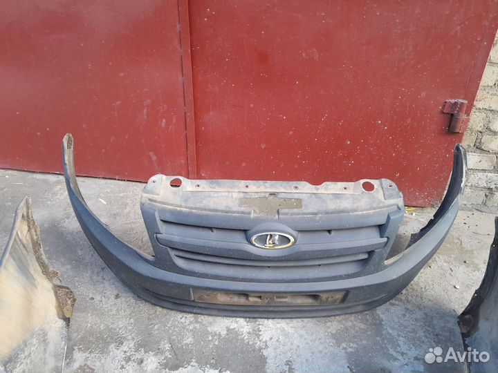 Передний бампер на датсун ми-до