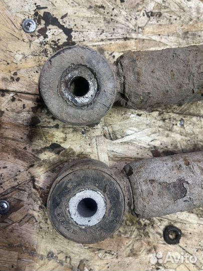 Задний амортизатор Renault Symbol new 2 08-12