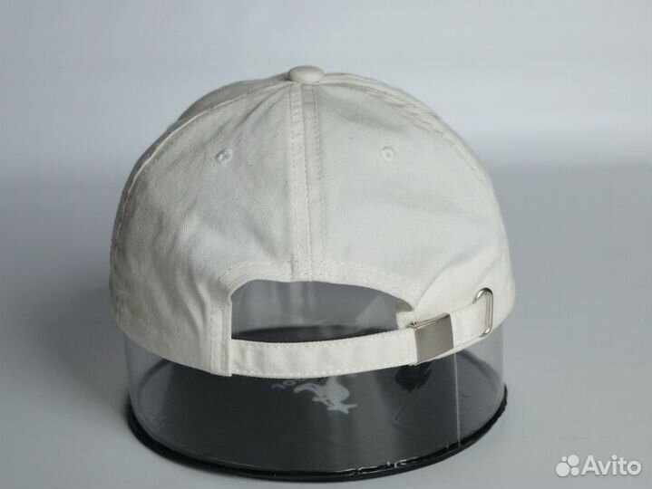 Бейсболка классическая 