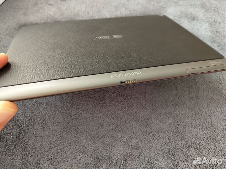 Планшет asus Zen Pad 10 (Z300CG) 16Gb, 3G