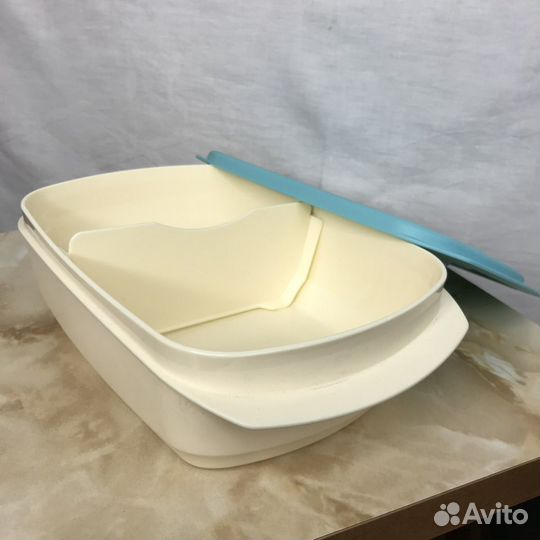 Контейнер tupperware для хранения еды