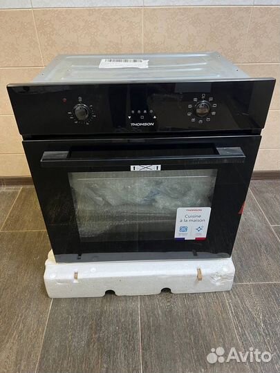 Электрический новый Духовой шкаф thomson