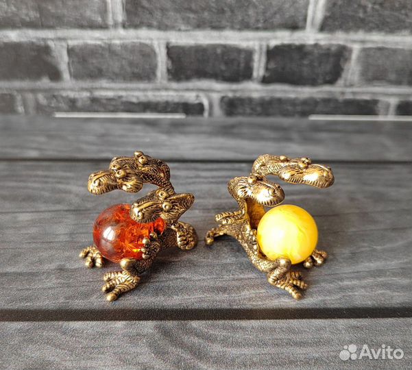 Статуэтка символ 2024г Змей Горыныч с янтарем