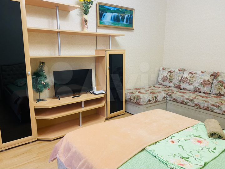 1-к. квартира, 42 м², 1/7 эт.
