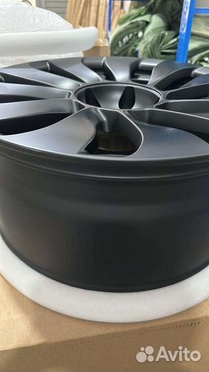 Диски кованые Tesla Model Y r20