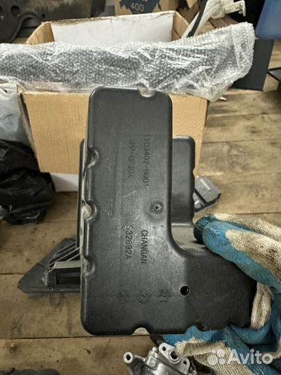 Корпус воздушного фильтра changan cs35plus